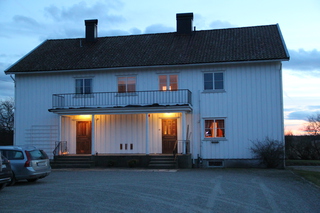 Hovedhuset  (Foto: Arild Stang)