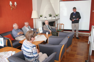 Nyklippet president Jon Tore ledet møtet  (Foto: Arild Stang)
